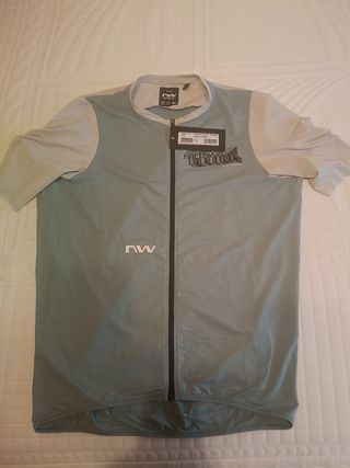 Maillot ciclismo Northwave .