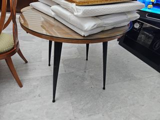 Mesa redonda cristal madera  de  90  cm  