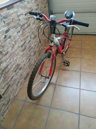Bicicleta BH de 24"
En perfecto estado 
