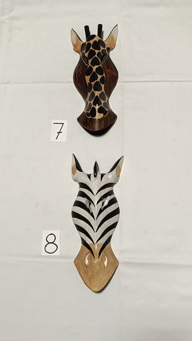 8 Máscaras de pared - Decoración