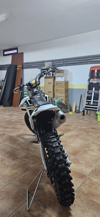 Husqvarna FC 350 Motocross 2016