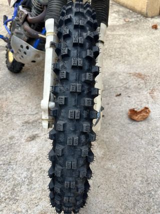 SUZUKI DR 600 DJEBEL - Moto Clásica