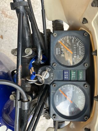 SUZUKI DR 600 DJEBEL - Moto Clásica