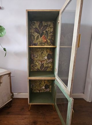 Vitrina vintage dorada - Mueble bar