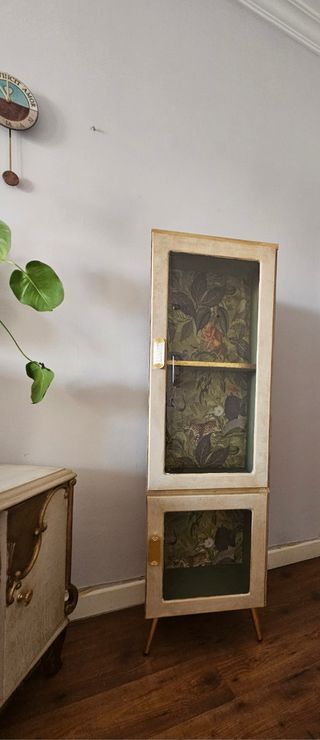 Vitrina vintage dorada - Mueble bar