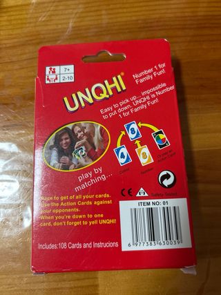 UNO - Juego de cartas familiar