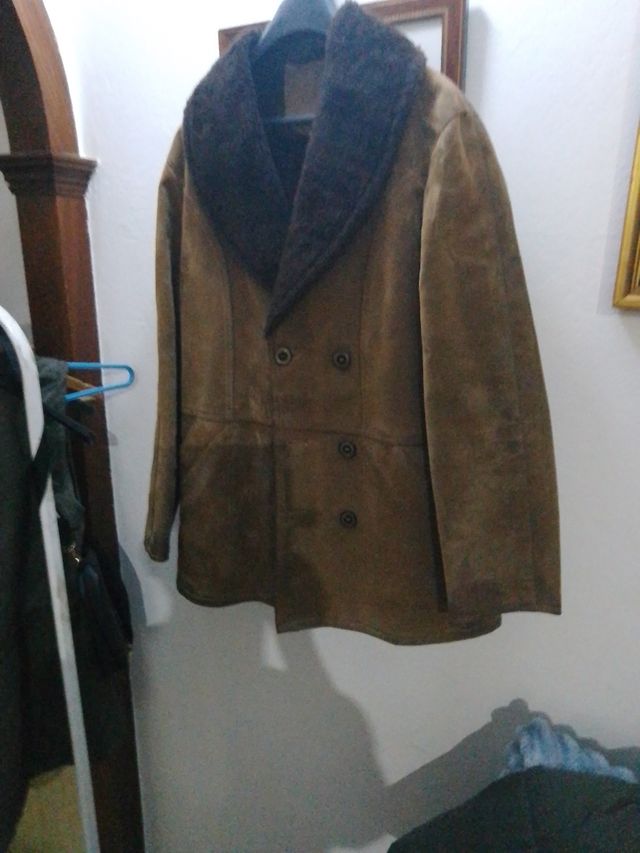 Abrigo marrón piel