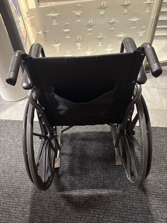 Se alquila silla de ruedas