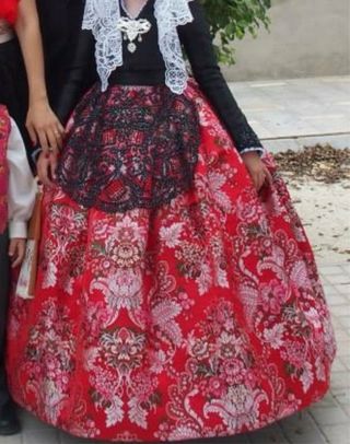 Traje de Novia Alicantina (Belleza del Fuego)