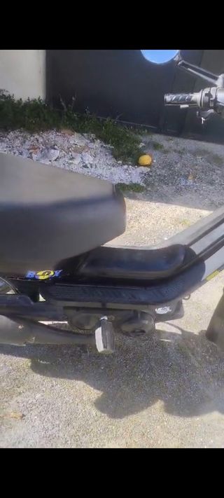 Derbi Variant: Scooter en buen estado