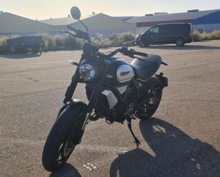 DUCATI SCRAMBLER 1100 DARK PRO