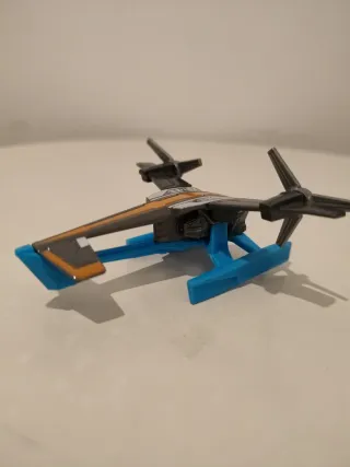 Lote aviones Matchbox Sea Soarer y Stratos stromer