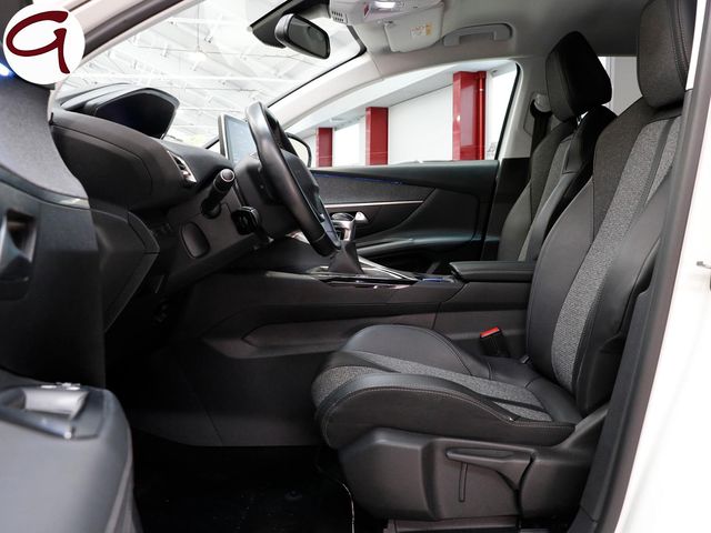 Peugeot 3008 PureTech 130 SANDS Allure 96 kW (130 CV)