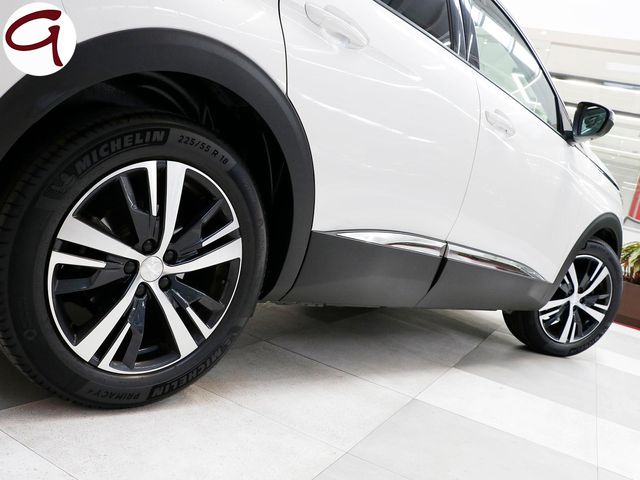 Peugeot 3008 PureTech 130 SANDS Allure 96 kW (130 CV)