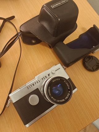 Olympus Pen FT + objetivo 38mm f/1.8