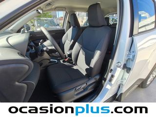 Toyota Yaris Cross 120H Business Plus 85 kW (116 CV)