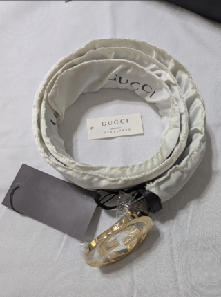 Cinturón Gucci blanco | Cierre plateado