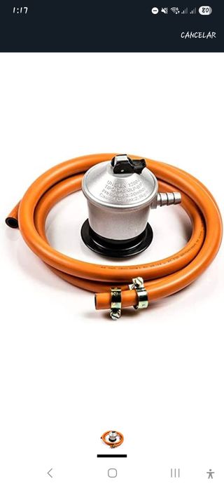 Cocina portátil de gas, conexión y botella de gas