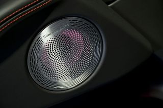 BMW XM    550 kW 748 CV Label Red 