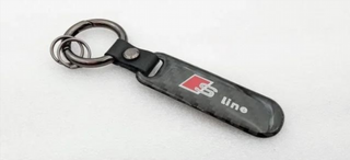 LLAVERO DE CARBONO AUDI S-LINE