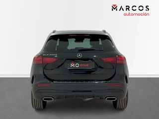 Mercedes Benz GLA GLA 200 D