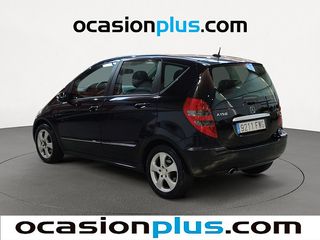 Mercedes-Benz Clase A 150 Avantgarde 70 kW (95 CV)