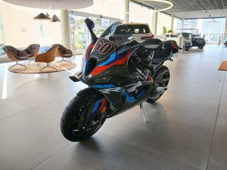 BMW M 1000 RR 2024- Impecable