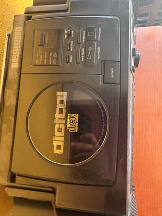 Radiocasete Sanyo & Sony