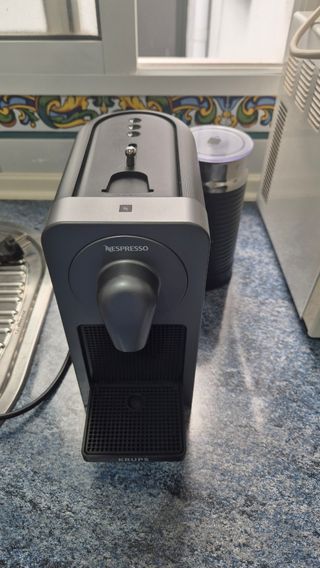 Cafetera Nespresso Prodigio & Milk