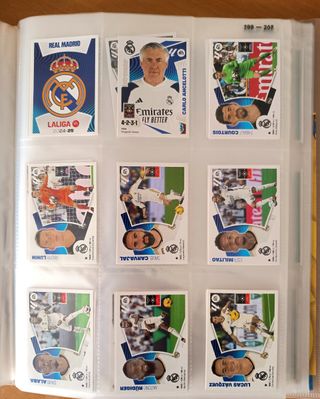 Liga Este 2024-25: Cromos y Archivador