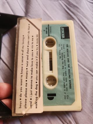 Casete: Beatles & Rolling Stones