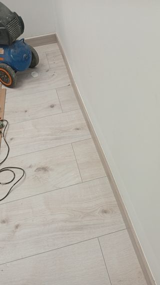 Instalación suelo laminado AC5 SPC