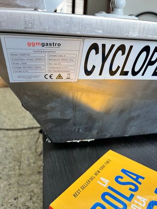 Vitrina expositora 6 cubetas