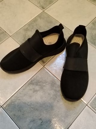 Scarpe sportive nere - comode