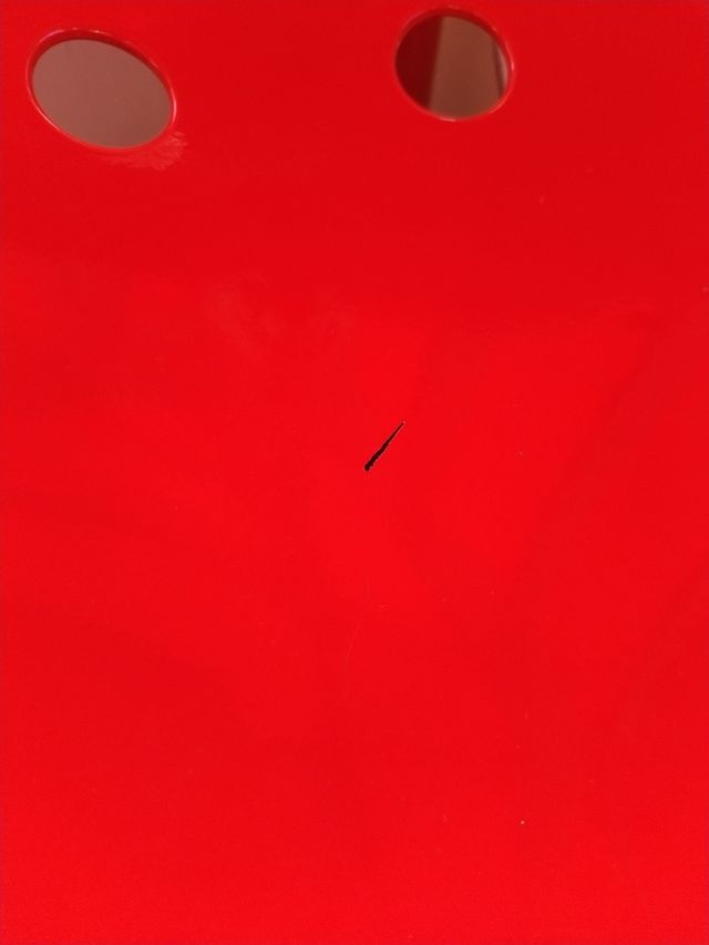 Silla giratoria roja