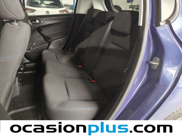 Peugeot 208 Style BlueHDi 	55 kW (75 CV)