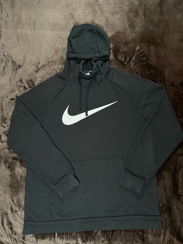 Sudadera Nike negra talla M