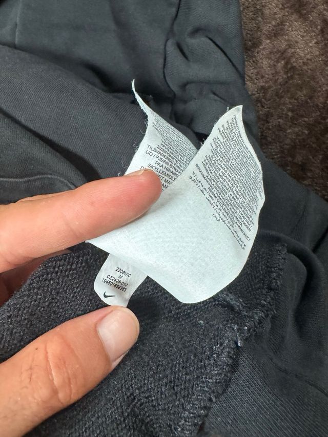 Sudadera Nike negra talla M