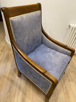 Sillón orejero madera nogal