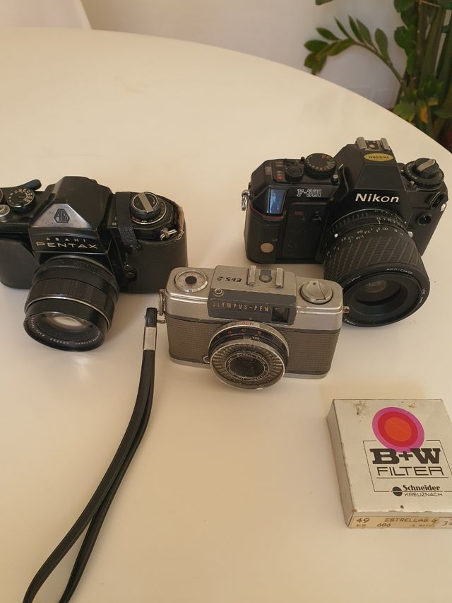 Cámaras clásicas: Nikon , Olympus, Pentax