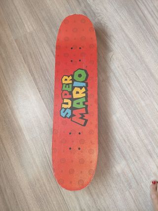 Monopatín Super Mario