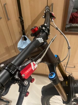 Commencal clash "2024