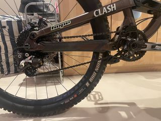 Commencal clash "2024