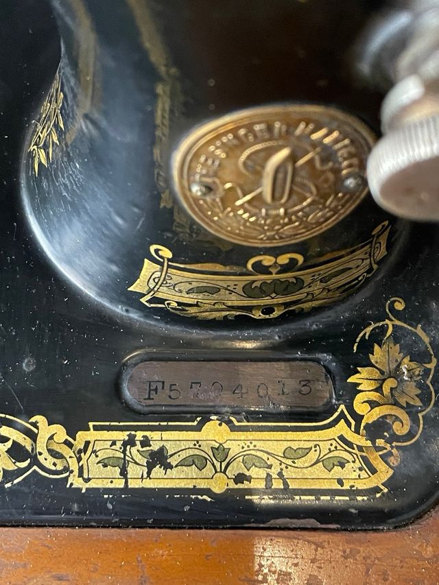 Máquina coser Singer Antigua