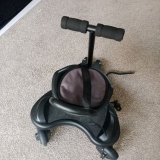 Coche Bebé KinderKraft + Patinete