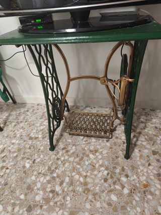 Mesa Máquina Coser Antigua