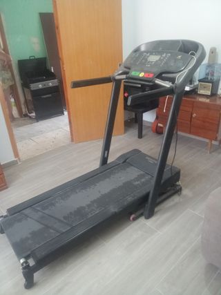 Cinta correr BH T-540B usada