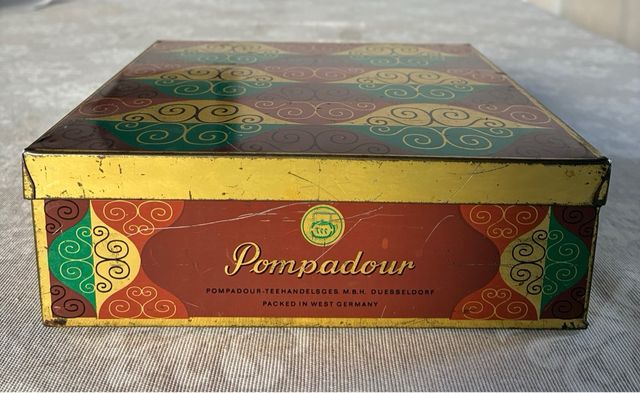 Caja metálica vintage Pompadour
