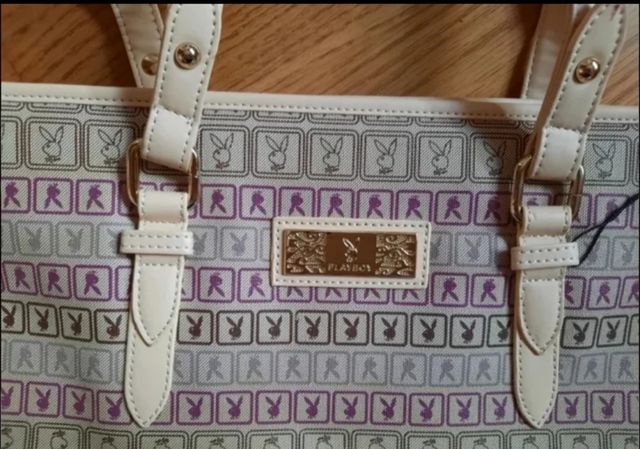 Bolso Playboy beige y morado