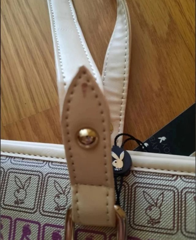 Bolso Playboy beige y morado
